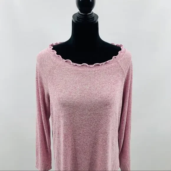 Gibson Ruffle Edge Raglan Pullover - Picture 6 of 12